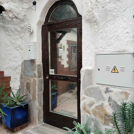Casa Cueva De La Alhambra Guest House Granada Exterior photo
